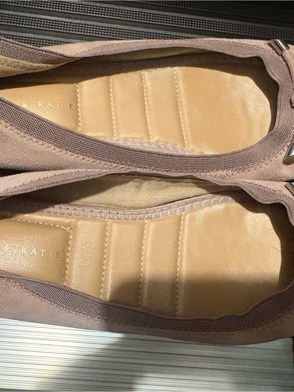 Kelly & Katie Mauve Taupe Slip-On Ballet Flats